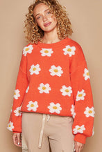 Oversize round neck daisy floral pattern sweater: Sun Orange