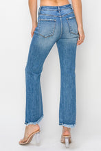 Medium High Rise Crop Flare Risen Jeans 12/23/24 9385