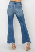 Medium High Rise Crop Flare Fray Hem Risen Jeans 2/11/25 9590