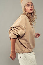 Organic Lazy Days Pigment Washed Urban Daizy Sweatshirt : Timeless Taupe