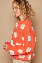 Oversize round neck daisy floral pattern sweater: Sun Orange