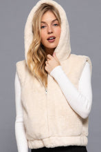 Hoodie Faux Fur Vest: Red