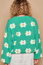 Oversize round neck daisy floral pattern sweater: Shamrock