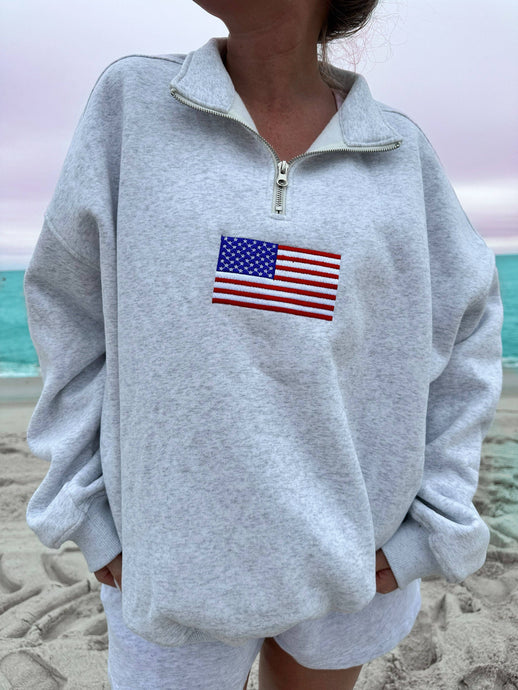 Vintage American Flag Quarter-Zip Sweatshirt Pearl Grey