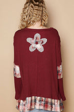 Round neck long sleeve plaid floral print top: Burgundy