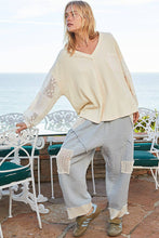 V-neck balloon sleeve crochet lace thermal top: Cream