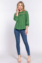 3/4 Sleeve Front Crochet Lace Panel Woven Top: Green