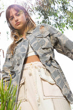 Zipper waist tie camo print POL jacket with pockets: Vintage Camo