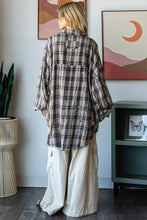 OLI & HALI Grey Washed Plaid Button Front Shirt