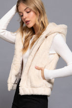 Hoodie Faux Fur Vest: Red