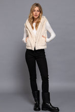 Hoodie Faux Fur Vest: Red